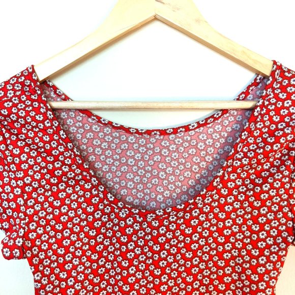 Red floral skater dress with scoop back - Picture 3 of 3
